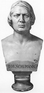 1853 - Büste Schumanns: Einzige Büste Robert Schumanns (48 cm hoch), geschaffen von dem Düsseldorfer Bildhauer Johann Peter Götting im Jahre 1853.