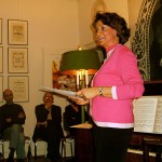 Die Schumann-Forscherin Dr. Irmgard Knechtges-Obrecht bei einem Vortrag im Schumann-Haus Düsseldorf