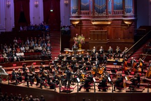 Düsseldorfer Symphoniker unter Constantin Trinks in Amsterdams Conzertgebouw