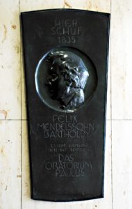 Gedenktafel zur Entstehung des "Paulus" (1835) im Hause von Wilhelm von Schadow. Hier wohnte und arbeitete Felix Mendelssohn Bartholdy