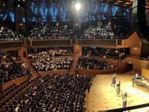 oto: Singpausen-Klassen am 7. Mai 2024 in der Tonhalle Düsseldorf; Foto: LMR NRW.