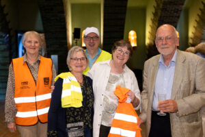 Die wunderbare Verkehrshelfer-Truppe aus dem Musikverein und dem Chor von Frau Carreras