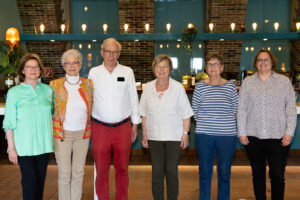 Das Catering-Team: Karin Kuhlmann, Franzis Hill, Werner Kuhlmann, Marianne Rasp, Karen Baasch, Cornelia Hill, (v.l.n.r.)