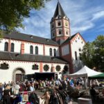 Bürgerhilfe Gerresheim: B.H.G. Impressionen vom Straßenfest am 7.9. in Gerresheim und vom Trubel auf dem Stiftsplatz vor St. Margareta (Fotos: B.H.G.)